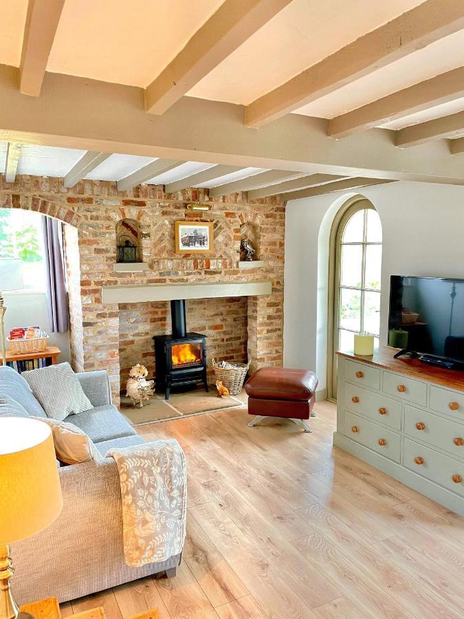 Old Chapel House Tetney Lock Villa Гримзби Екстериор снимка